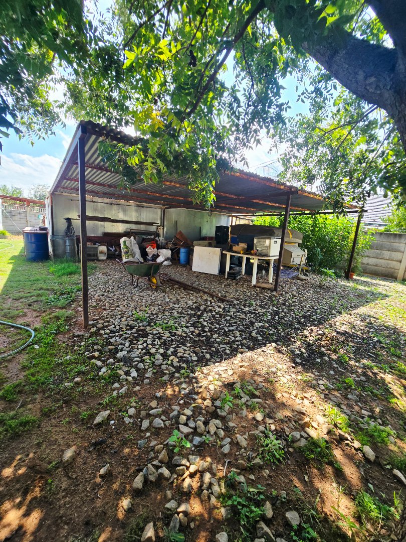 4 Bedroom Property for Sale in Stilfontein Ext 4 North West